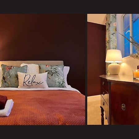 The Richmond Retreat Villa นิวมาลเด็น ภายนอก รูปภาพ